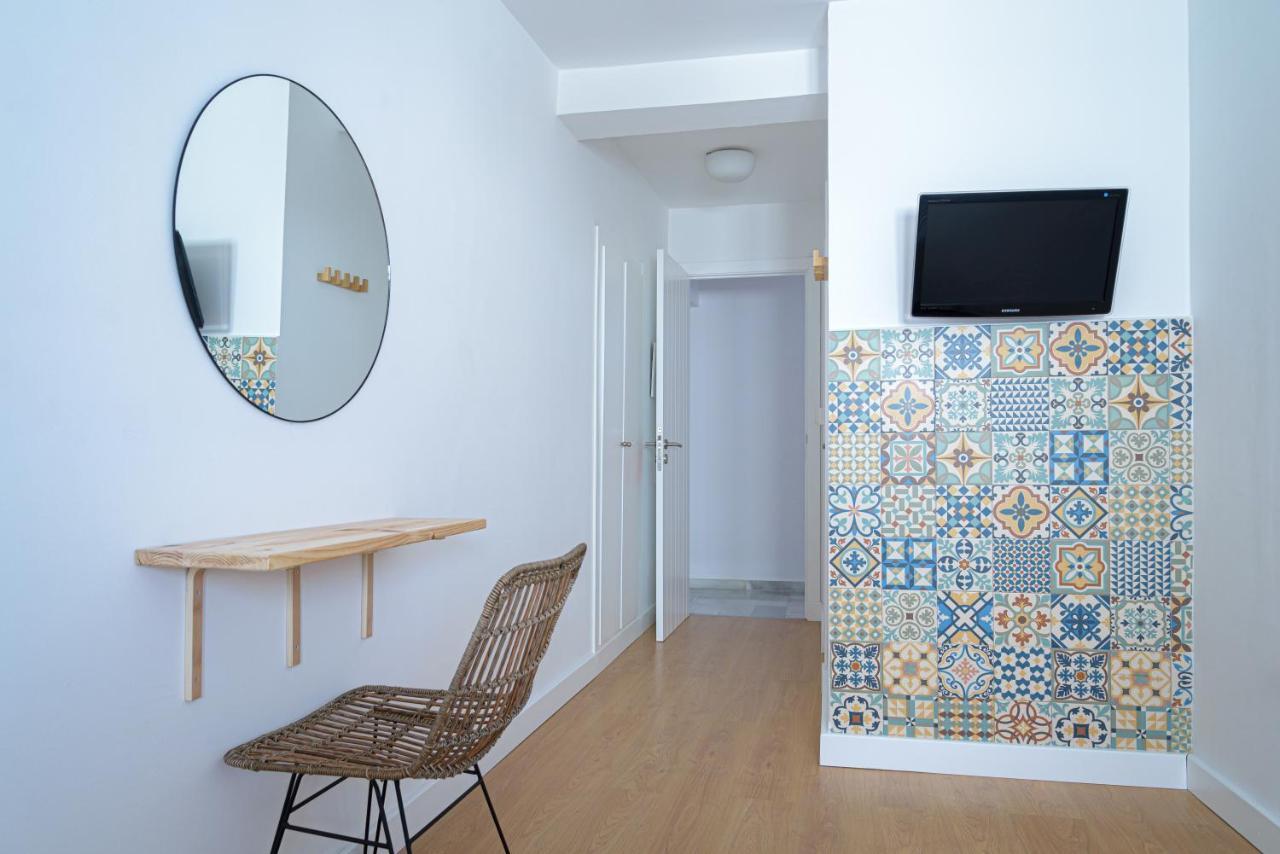 Hostal La Calzada ทาริฟา ภายนอก รูปภาพ